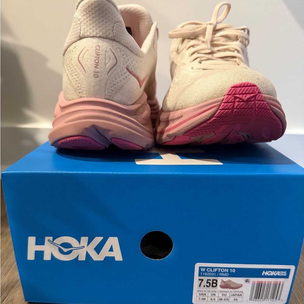 Hoka Women's Clifton 10 Cream and Pink Athletic Shoes